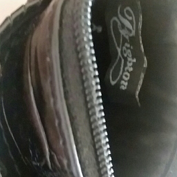 Brighton, Mini Pebbled Leather Change Purse - Picture 4 of 4